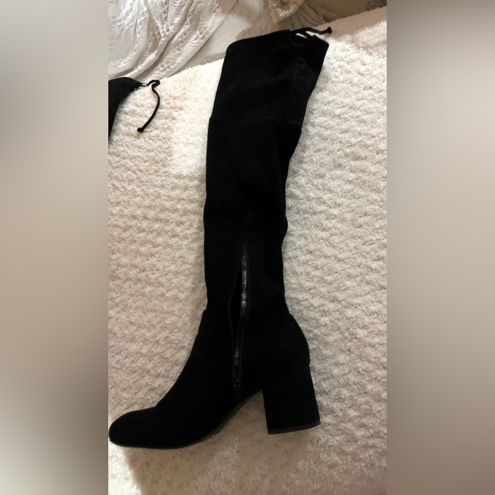 KELLY & KATIE TARQ OVER-THE-KNEE BOOT - Picture 11 of 11